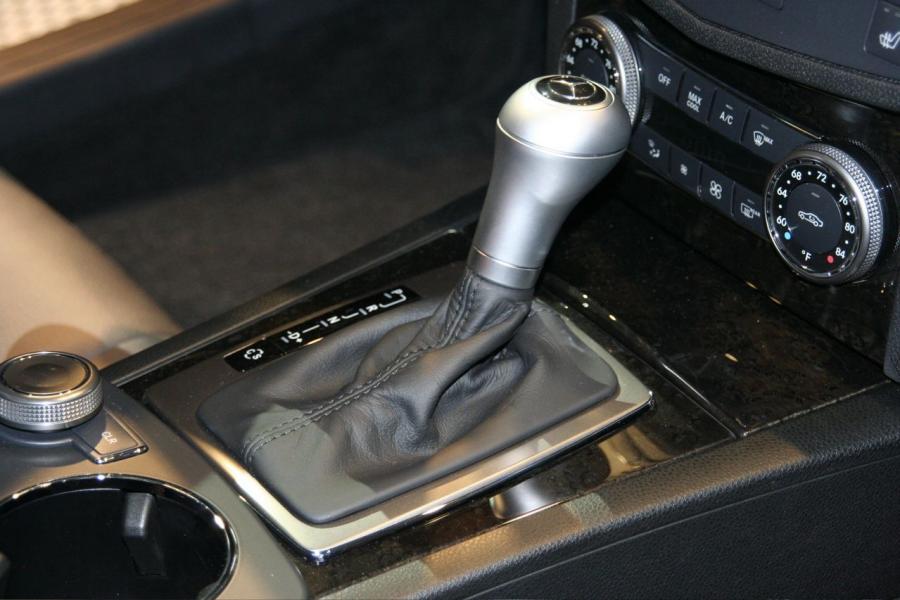  Mercedes-Benz C-Class 2007 года  (US) (фото 9 из 63)